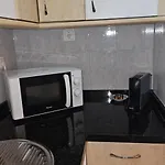 Ideal Holiday Apartment One Bedroom City Center