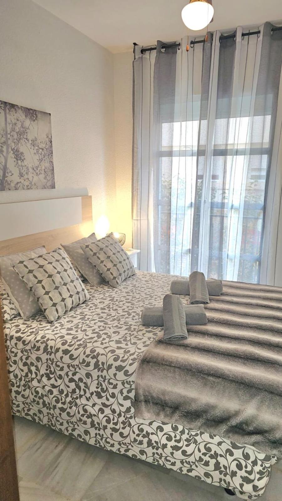 Appartement Ideal One Bedroom Center *